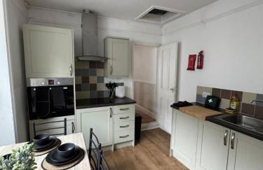 Tranquil 3BR in Portsmouth - Photo 19