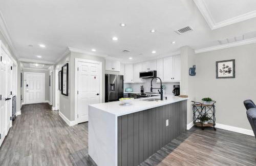 Beautifully Renovated 3 Bedroom Condo6567 - Foto 6