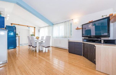 Four-Bedroom Holiday Home In Primosten - Foto 21