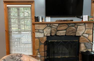 Camelback Private Home located behind Waterpark & Ski Lift - Foto 11