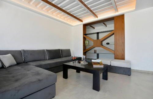 Villa Flamingo - 4 bedrooms - Private Pool - Next to renowned Issos Beach & Lake Korission - Photo 14