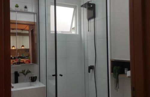 Apartamento Frente Mar, Churrasqueira, Piscina, Jacuzzi, 20 Minutos do Beto Carrero - Foto 56