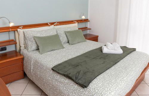 ArtStay Exclusive Apt Linate, Parking, Terrace AC - Photo 2