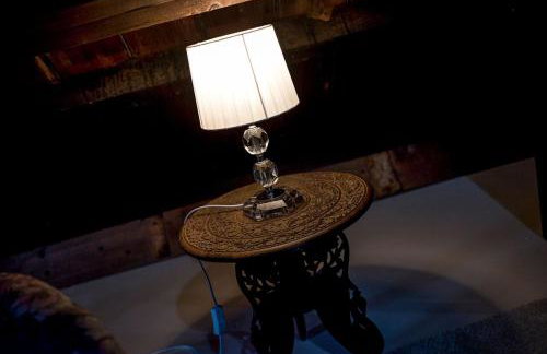 The Iron Chapel - Foto 21