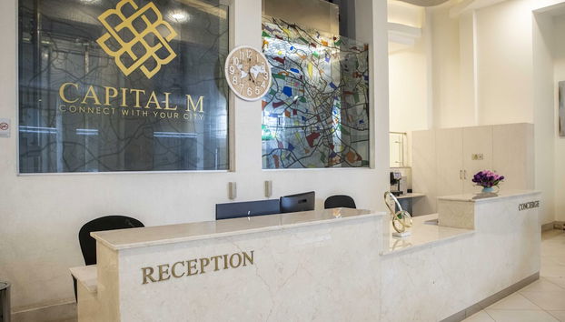 Capital Ruby Line 1 Bed by YourHost - Foto 2, Recepción