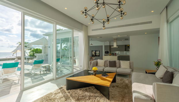 Entrada (vista interior)