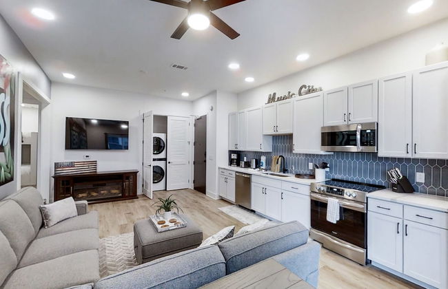 New Listing - Jolene Dream 93 Walk Score - Foto 8