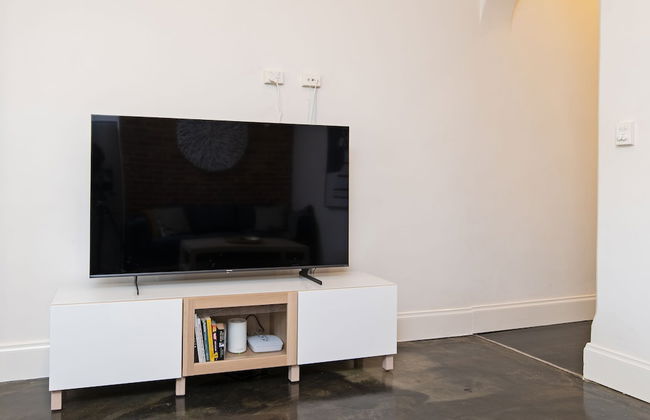 Lovely 2BR Home in Norwood - Foto 2