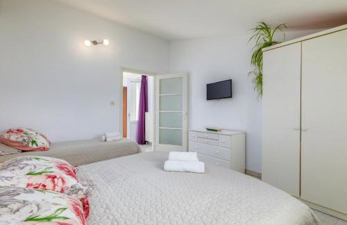 Nature & Sea Holiday Home with Pool - Foto 17