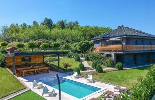 Mala kuća Mia - Foto 46