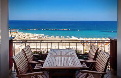 Fronte BLU - FRONTE MARE - Foto 1