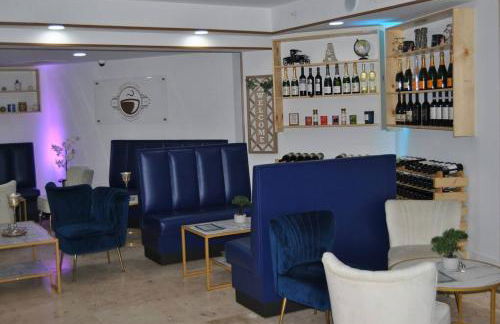 Ocean front 2 Bedroom and 2 Bathroom apartment at The Alexander Resort - Foto 15