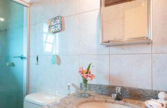 Casa em condomínio com piscina na melhor localização de Búzios - Foto 16