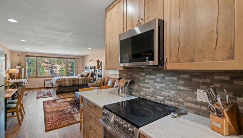 Remodeled Tamarron Lodge unit - Amazing views and 10 miles to Purgatory! - Foto 4, stove