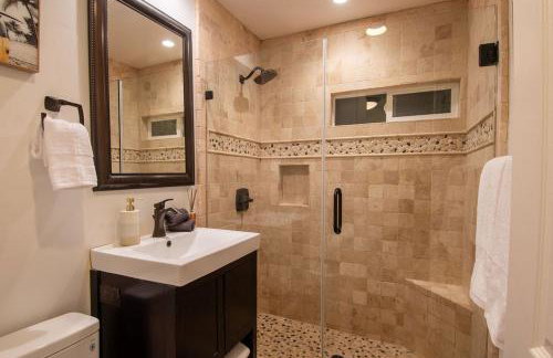 Luxury Bayview Oasis • Pool Spa Games Views - Foto 31