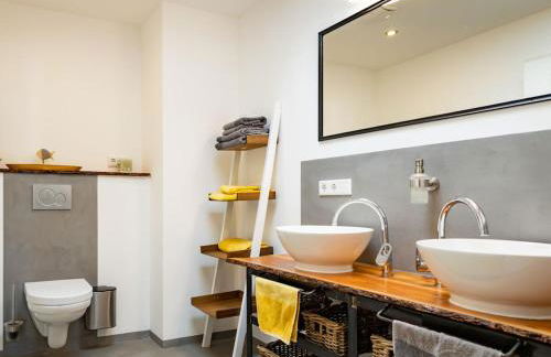 Old Merchant on the Baltic Sea Beach - Photo 13