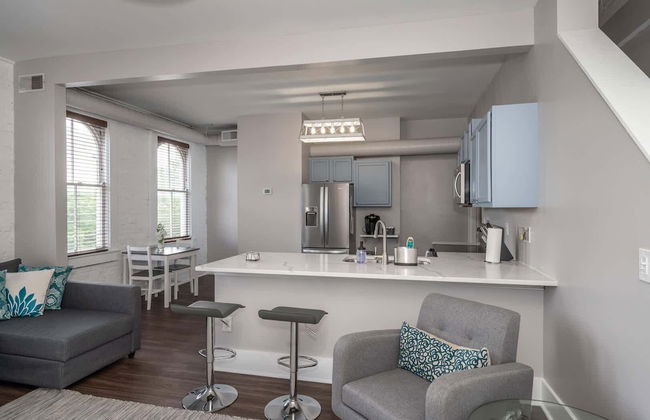 Heart of Mainstrasse Suites - Photo 38