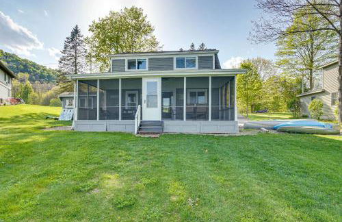 half Mi to Song Mtn Resort! All-Season Basecamp - Photo 30