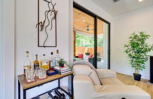 Chic Austin House with Spacious Backyard and Hammock - Foto 8