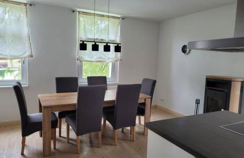 Moderne Wohnung in Meerane in ruhiger, zentraler Lage, 116 qm - Foto 3