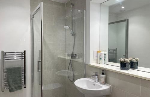 Modern & Cosy Apartment With Balcony, Near Media City Centre & Old Trafford Stadium - Foto 15