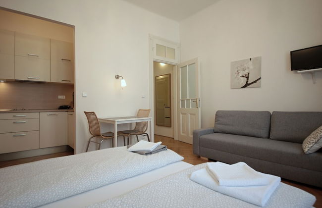 City Castle Aparthotel - Foto 25