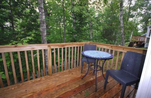 Spacious 1 Bedroom Cottage Close to Everything 3 - Foto 8