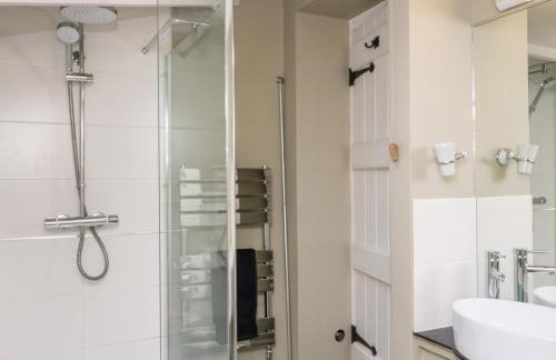 October Cottage - Photo 14