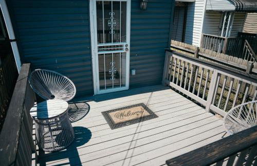 Charm City Luxury 4 Bedroom Brick Home - Foto 67