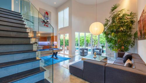 Fascinating Luxe Two-Level Villa BY THE GLAMHOMES - Foto 4