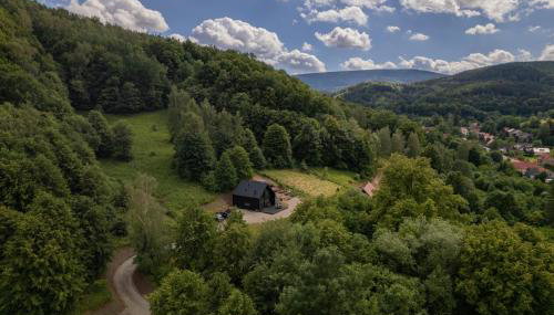 Czarny domek w górach - Foto 3