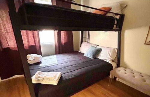 4 miles to Strip / Big house with pool - Foto 8