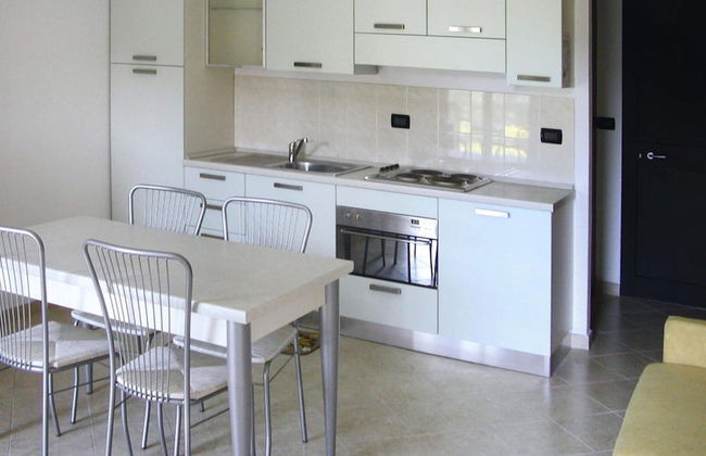 Apartment in Castellaro With Garden - Photo 5