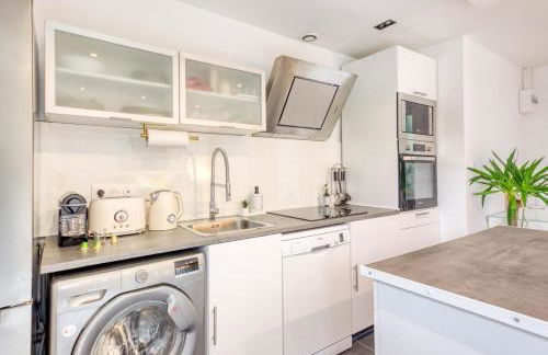 Évasion Urbaine Studio Cozy avec Terrasse et Parking, à 10 Minutes de Paris Gare du Nord - Foto 12