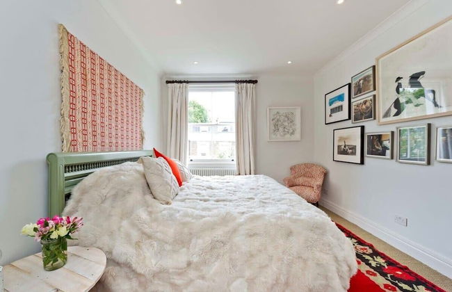 Gorgeous & Grand 5 Bed House, Holland Park - Photo 40
