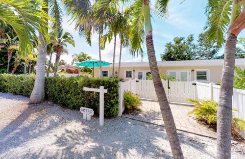 Blue Wave Villa East - Photo 36