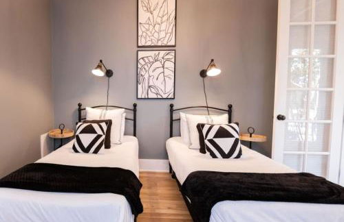 Minutes to Downtown Huge Outdoor Deck HOT TUB - Foto 41