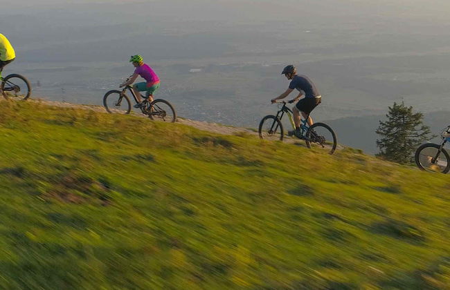 Dragon's Back Bike Tour - Foto 4