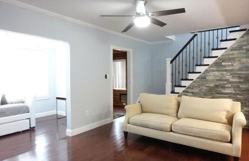 Best Home To Visit NYC+Hot Tub+EWR Airport+Free Parking - Foto 26