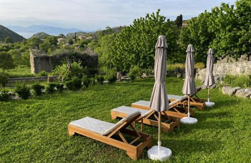 'Perithyron', Konstantina's House, Old Perithia - An Authentic stone Retreat in Corfu's most Historic Village - Photo 16