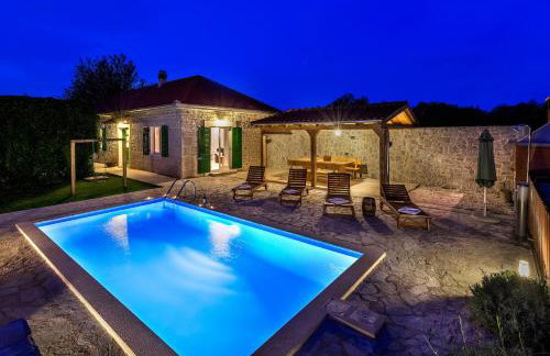 Holiday home Ana with pool national park krka - Foto 6