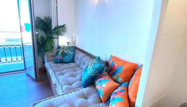 LE ROCAMARE -Superb-Atypical Sea view-A.C-WIFI - Foto 3