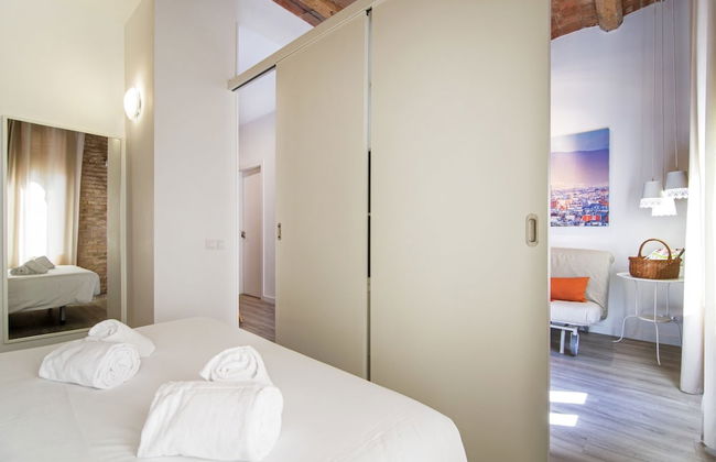 Happy People Sagrada Familia - Foto 34