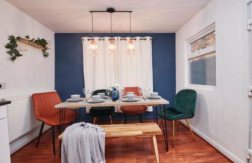 BIG Contractor House in Leamington Spa with 7 Beds by PureStay - 14 Night min! - Foto 44