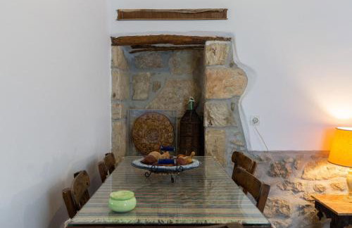 Iliopetra Studio - Photo 26