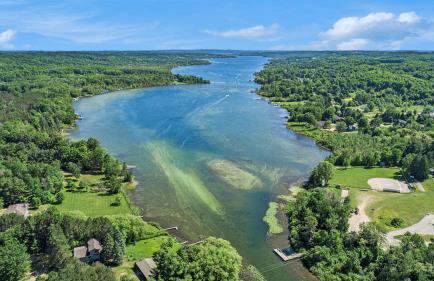 The Birches - Condotel Downtown Lake Leelanau ➠ Unit 2 - Foto 39