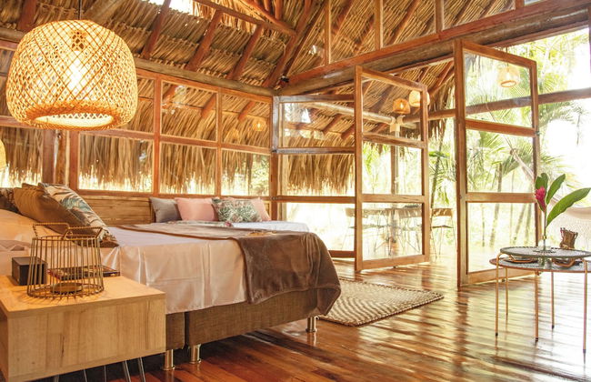 Hacienda Boutique - Photo 11