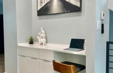 3BR 35BA Rooftop View - Walk to Alamo Dome - Foto 4