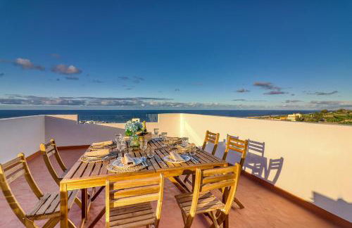 Spacious Home with Tropical Garden, BBQ, Near Seaside - Foto 13