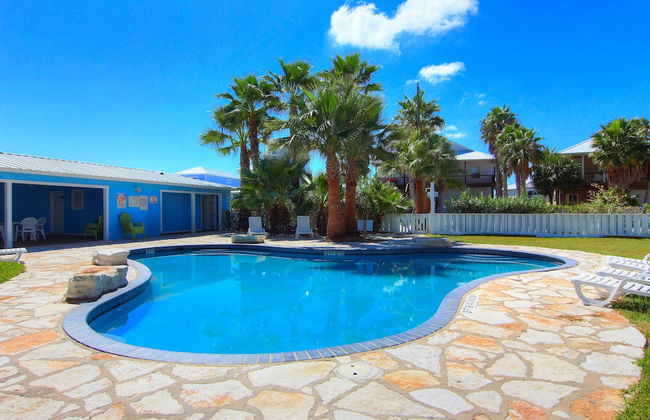 Coconut Charlie's by Silver Sands Vacation Rentals - Photo 17